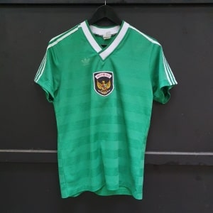 Perkembangan Jersey Bola Timnas Indonesia Dari Masa Ke Masa