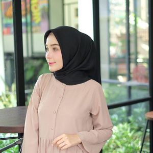 Fitinline com Kesulitan Memilih Bahan Jilbab  Kenali Dulu 