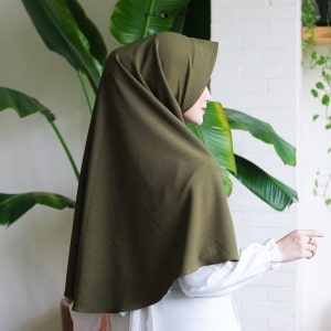 Hijab Diamond Crepe Hijab Diamond Crepe