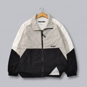 Apa itu clearance windbreaker jacket