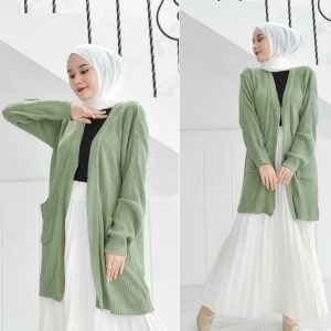 13 Basic Wardrobe Essential Yang Wajib Dimiliki Oleh Para Hijabers