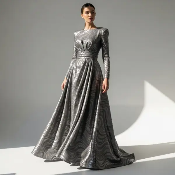 Detail kain moir&eacute; pada gaun formal dengan tekstur bergelombang dan kilau elegan yang terstruktur