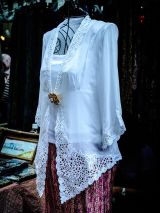 Jasa Bikin Kebaya